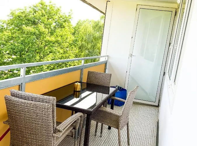 Messe-apartment Fuer 5 Gaeste Mit Balkon Und Lift * Hanovre