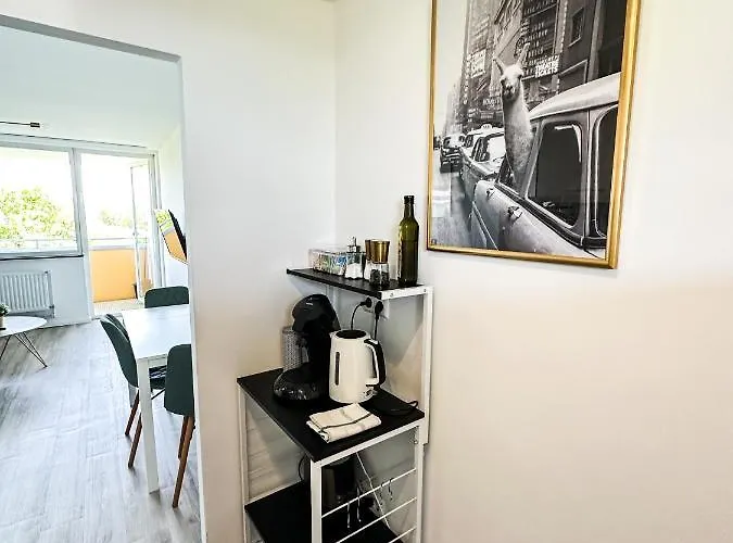 Messe-apartment Fuer 5 Gaeste Mit Balkon Und Lift *