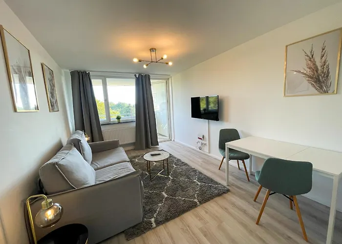 Messe-apartment Fuer 5 Gaeste Mit Balkon Und Lift Appartement