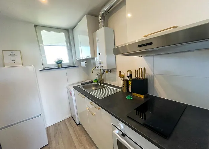 Appartement Messe-apartment Fuer 5 Gaeste Mit Balkon Und Lift