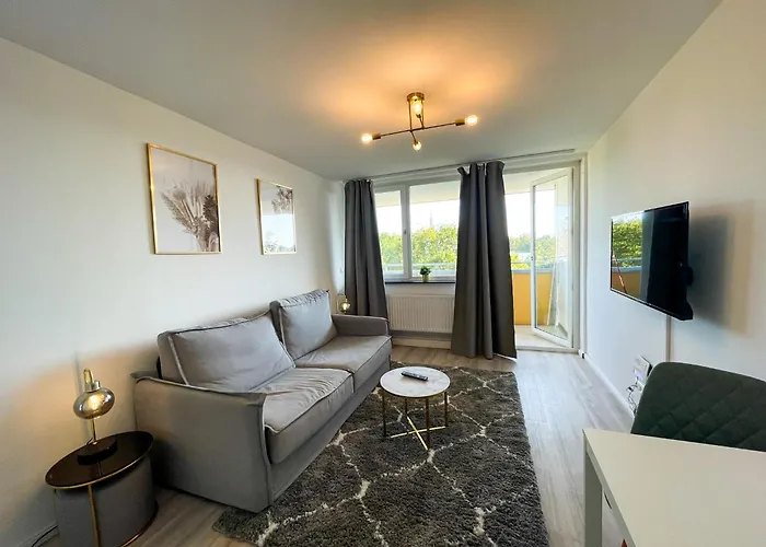 Messe-apartment Fuer 5 Gaeste Mit Balkon Und Lift *